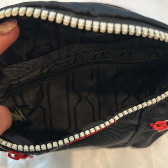 Hunter crossbody bag excellent condition - Picture 3 of 3